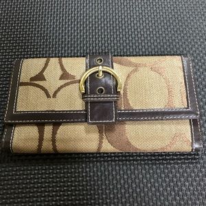 Coach wallet